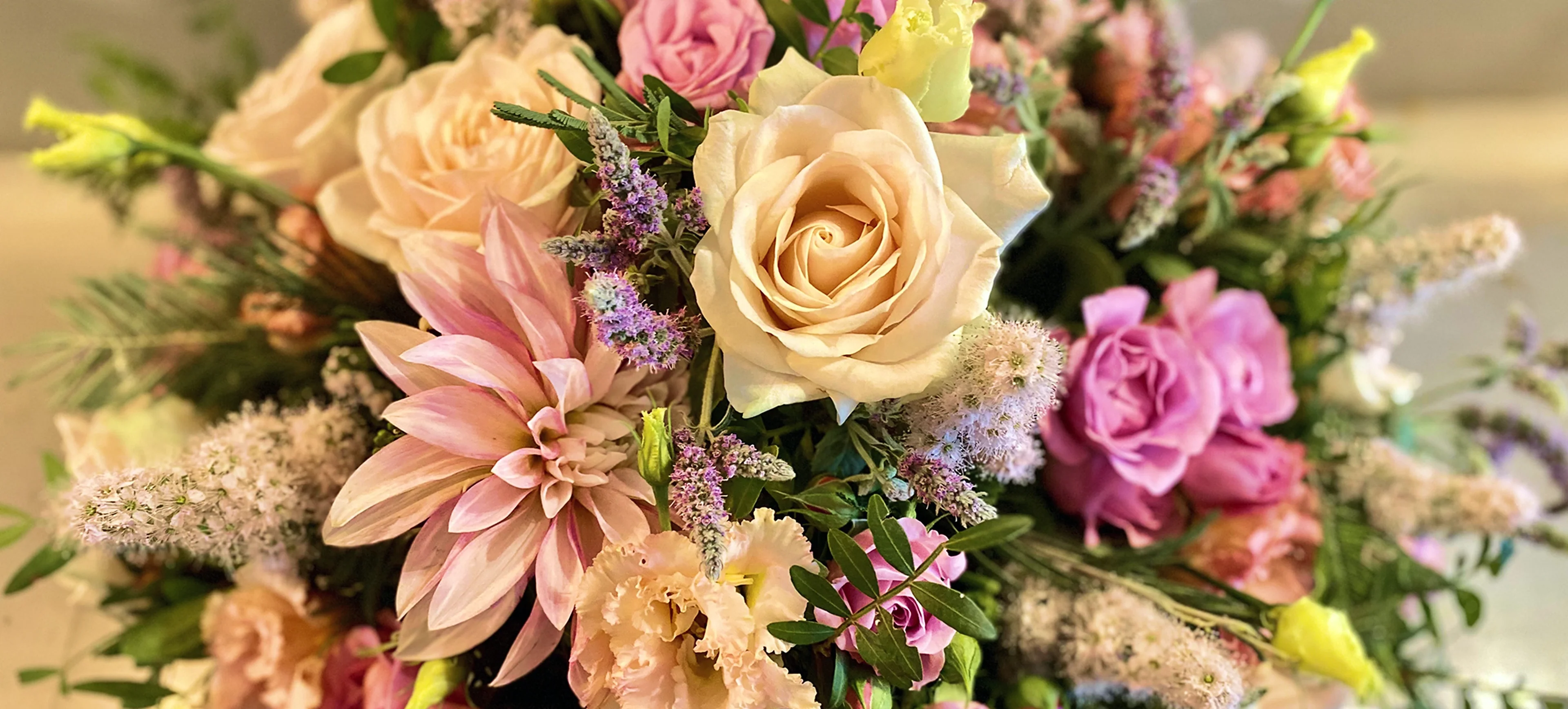 Patna Flowers Wedding Decorations - Fresh floral arrangements for weddings in Patna